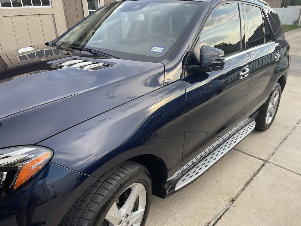 Dark blue Mercedes SUV photographed by Jerry Griffin in his Google review